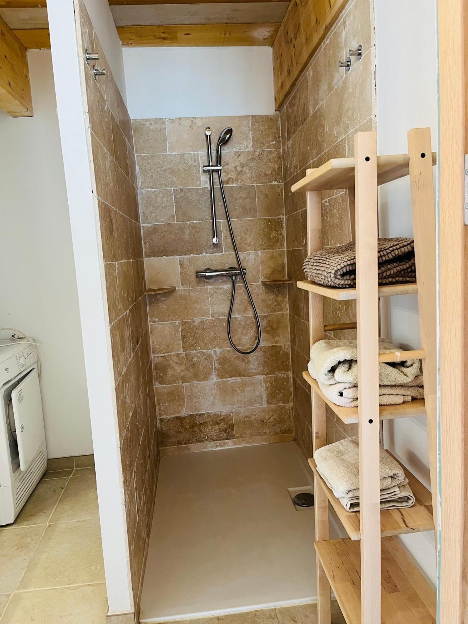 Chez Nous Hotel Merindol Ngoại thất bức ảnh