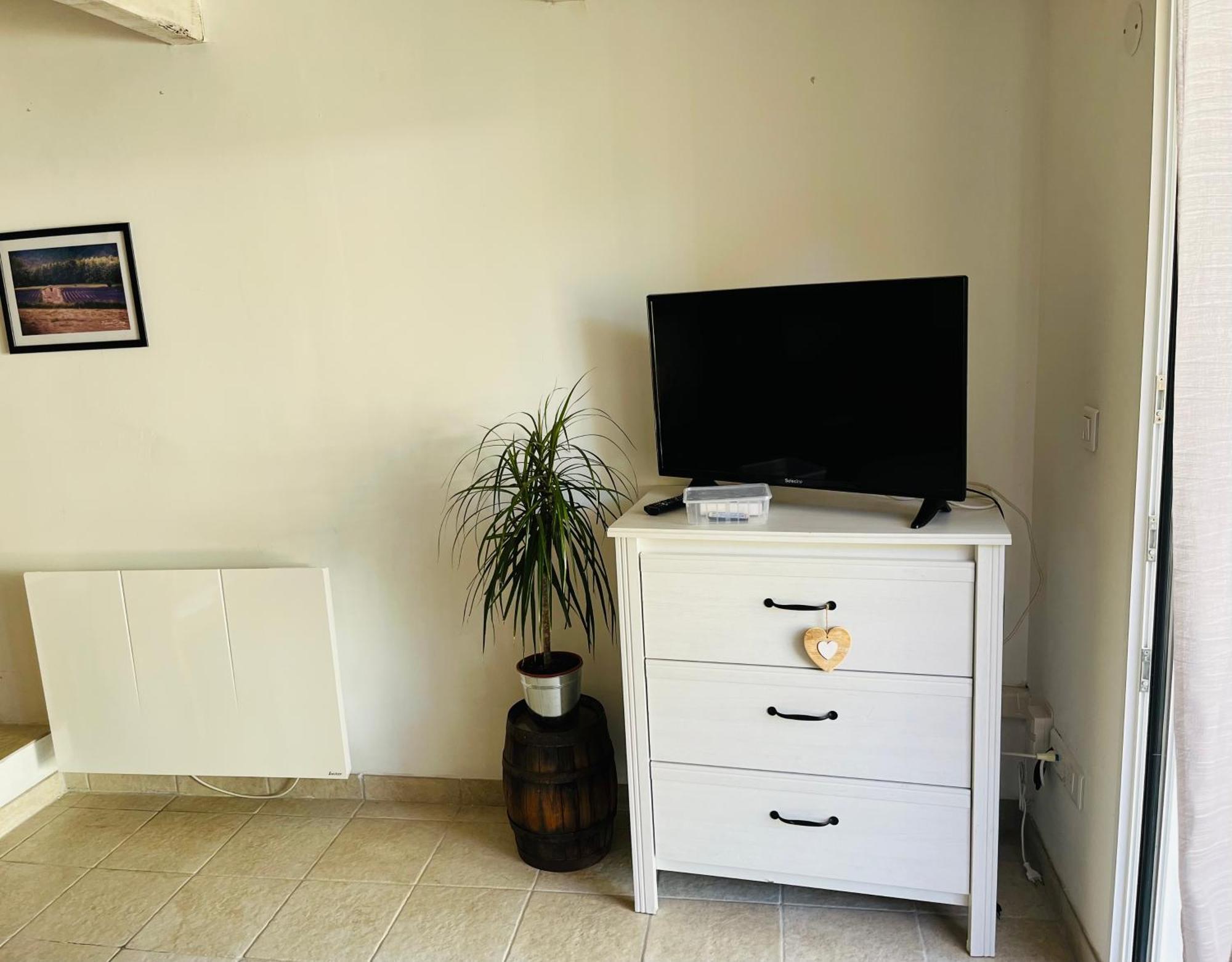 Chez Nous Hotel Merindol Ngoại thất bức ảnh